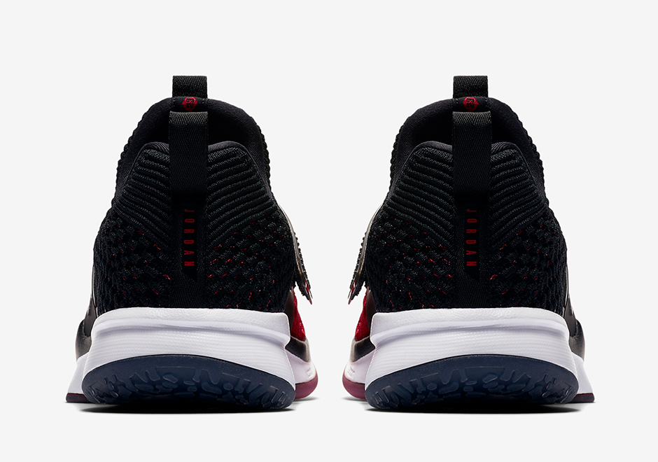 Jordan Trainer 2 Flyknit Chicago Bulls Collection 11