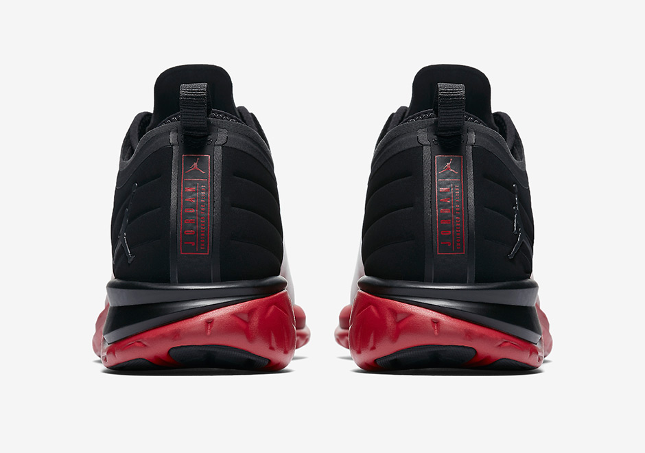 Jordan Trainer Prime Black Gym Red Flu Game 5