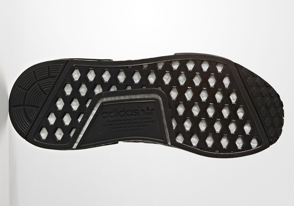 Adidas Nmd R1 Primeknit Bz0220 4