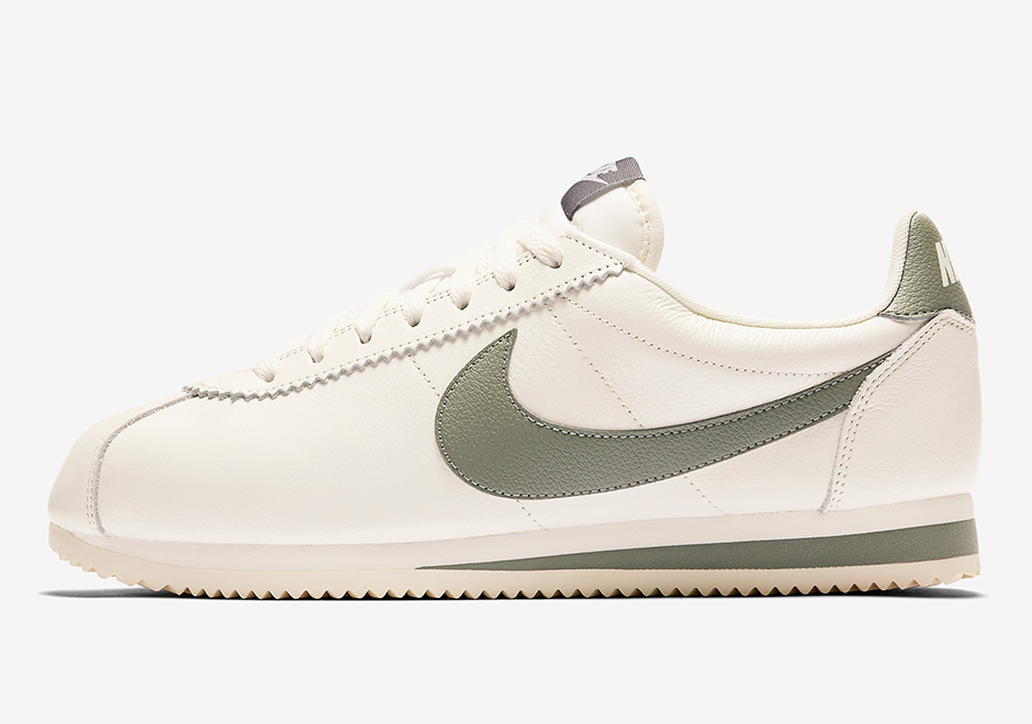 Nike Cortez Dark Stucco 1
