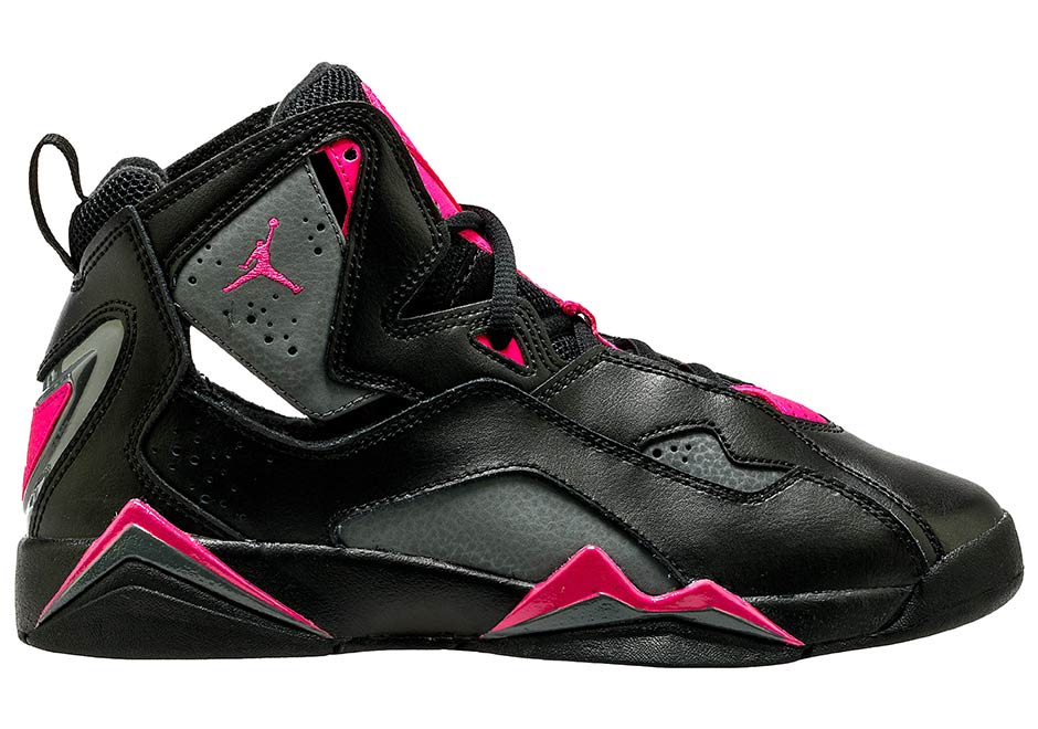 Jordan True Flight Black Pink 342774 009 01