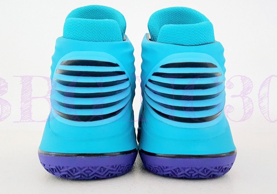Air Jordan 32 Hornets Pe 3