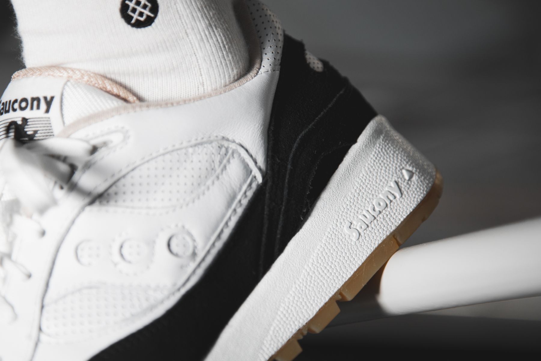 Saucony Shadow 6000 Ht White Black S70349 2 Mood 2