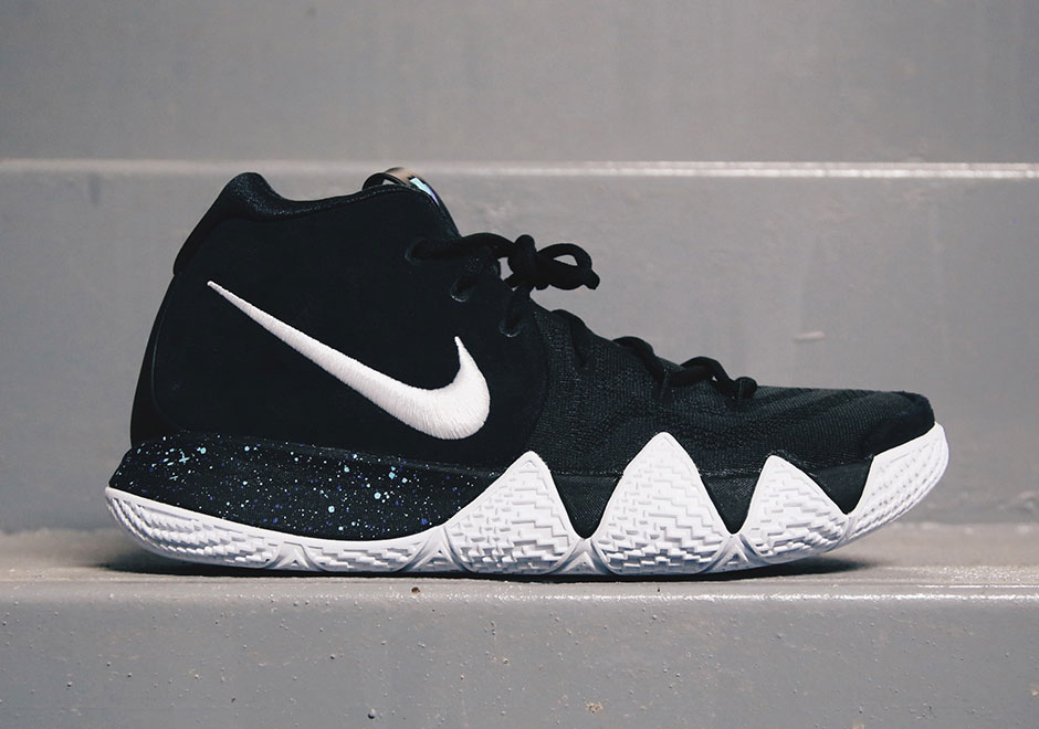 Nike Kyrie 4 Details 10