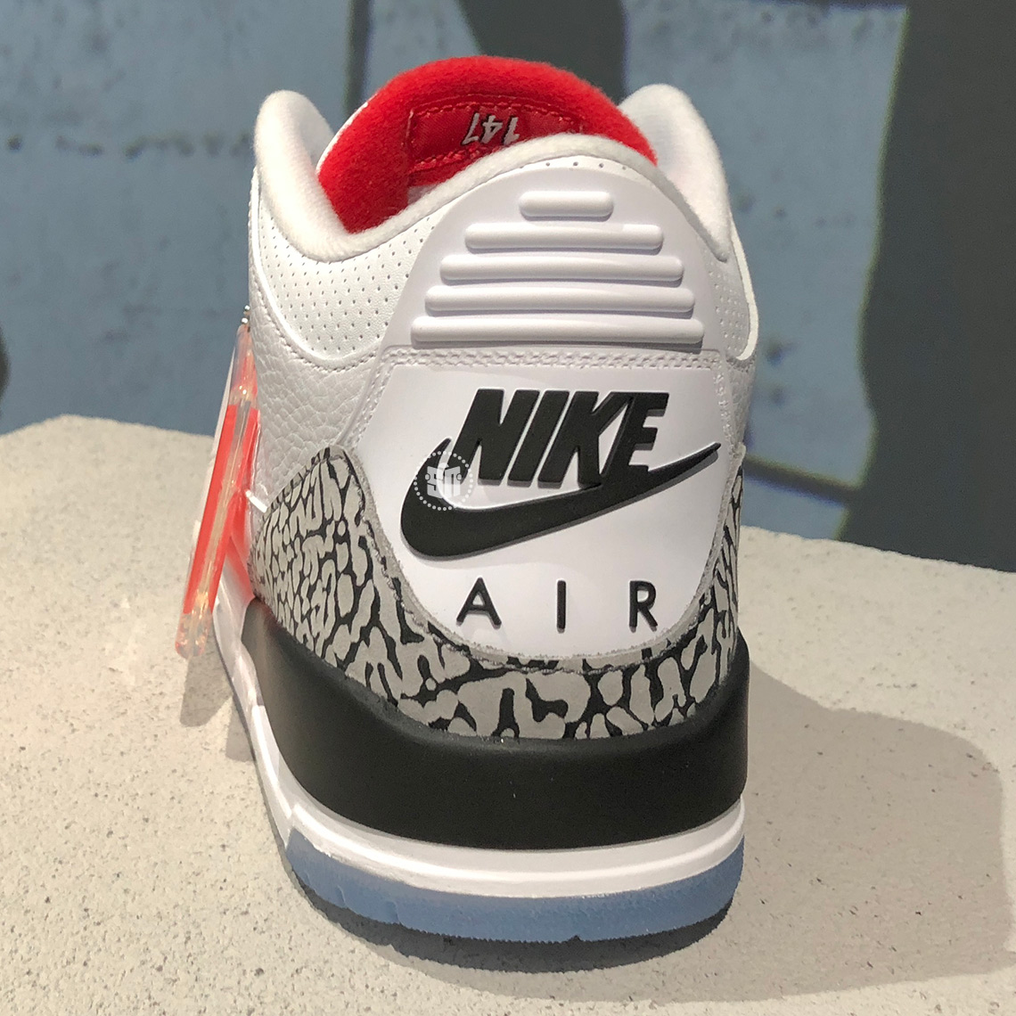 Air Jordan 3 White Cement Dunk Contest Clear Sole 2