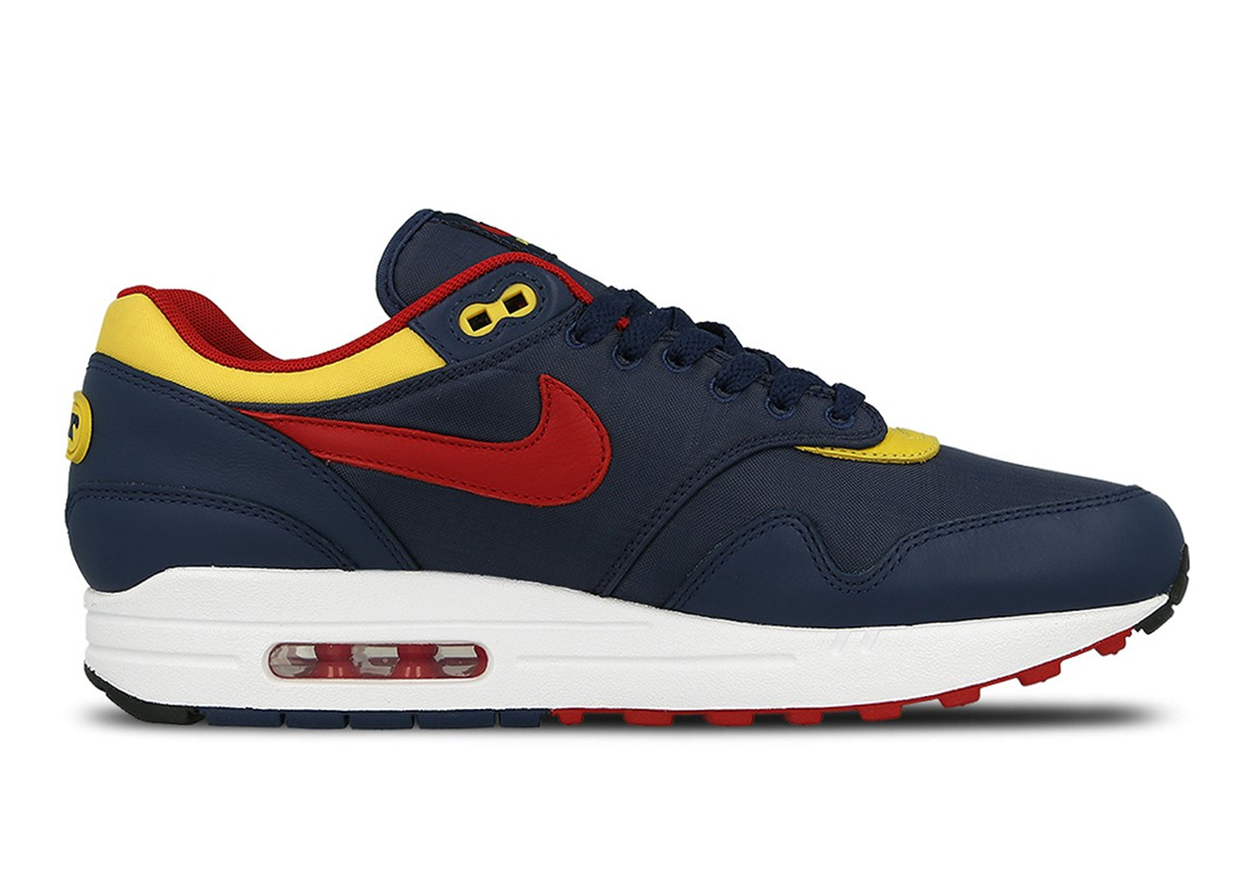 Nike Air Max 1 875844 403 2