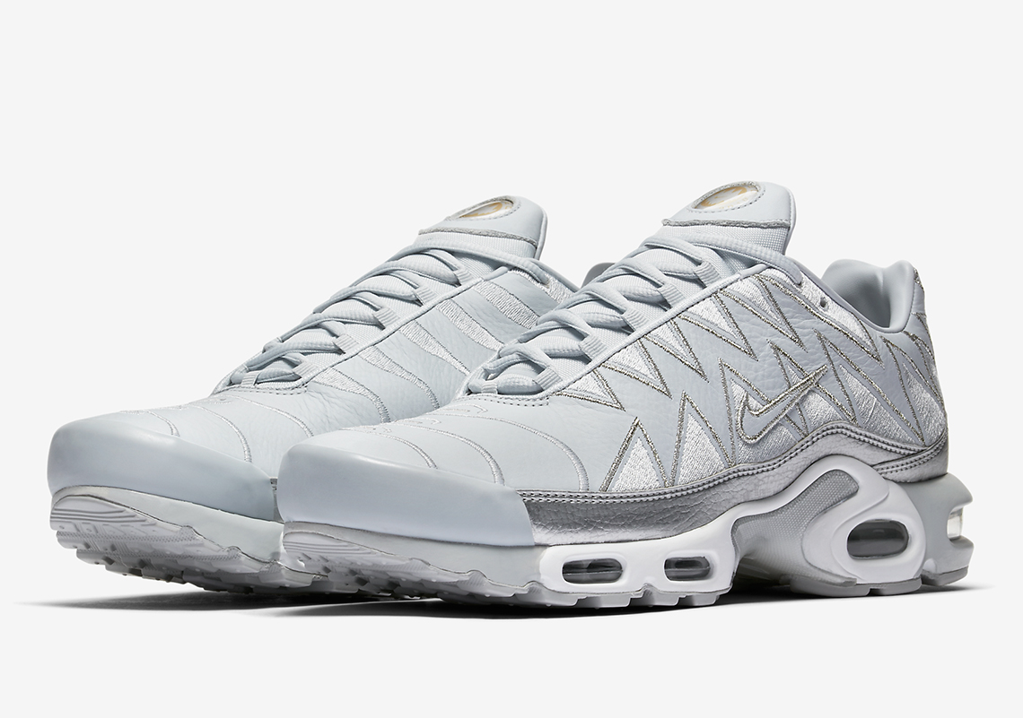 Nike Air Max Plus Grey Uppers Aj6301 001 Photos 5