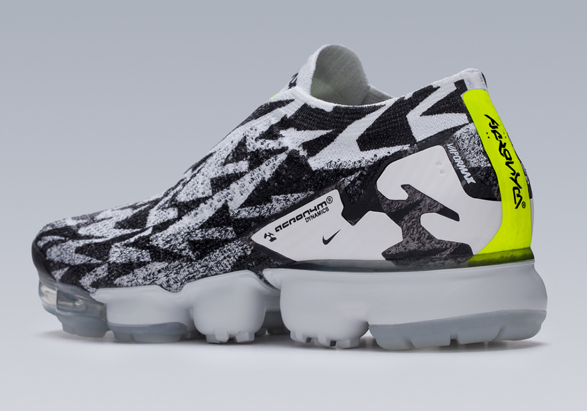 Acronym Nike Vapormax Aq0996 001 Sail 2