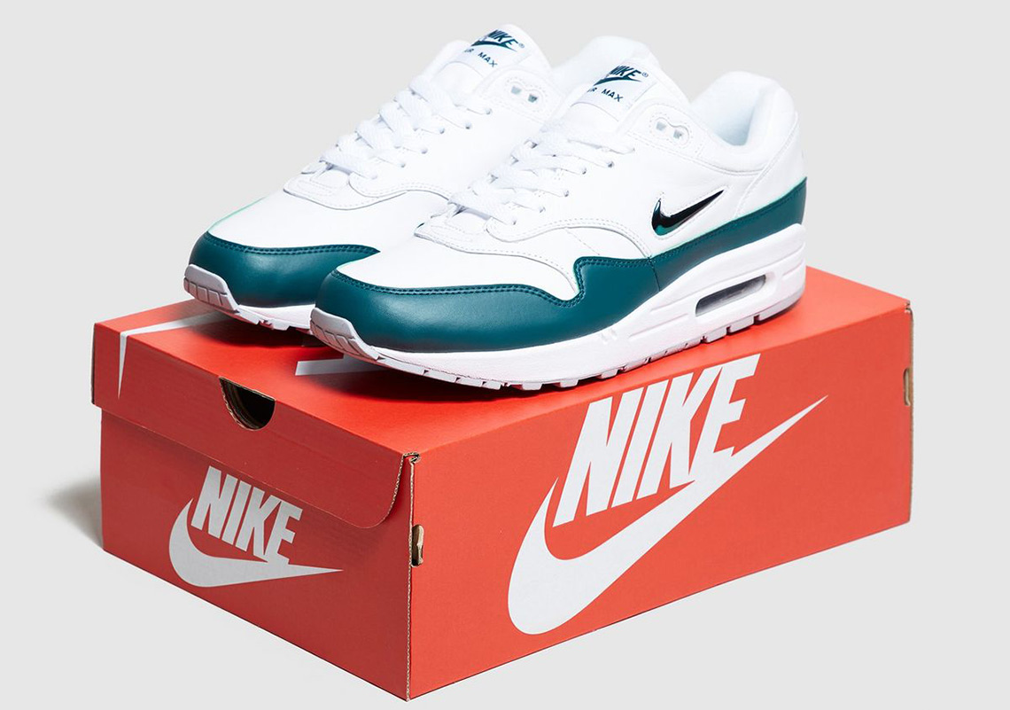 Nike Air Max 1 Jewel Atomic Teal 918354 107 3