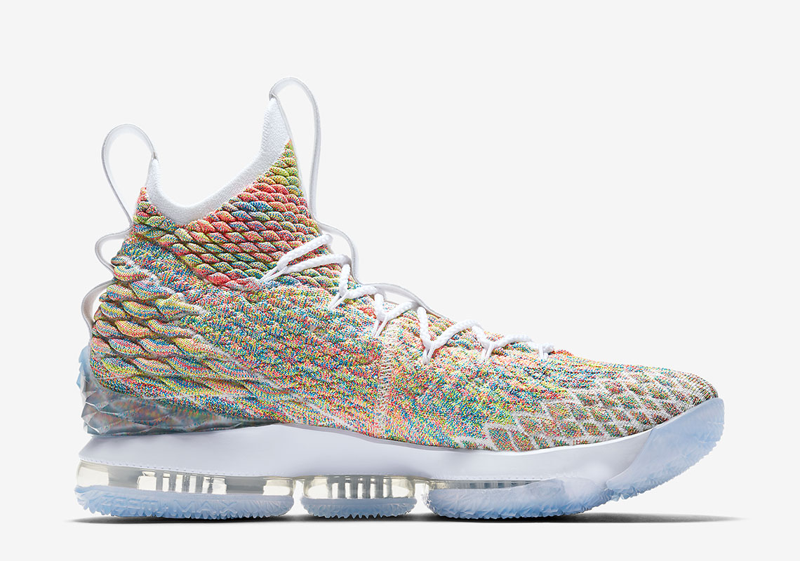 Nike Lebron 15 Fruity Pebbles 897648 900 3