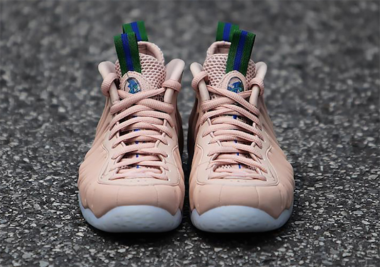 Nike Air Foamposite One Particle Beige Wmns 2