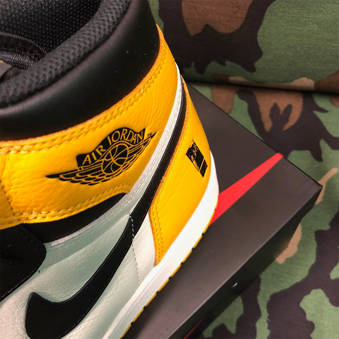 Air Jordan 1 Attention Attention 1