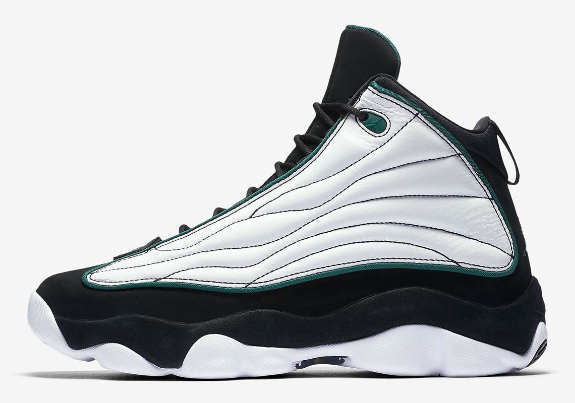Jordan Pro Strong 407285 011 1