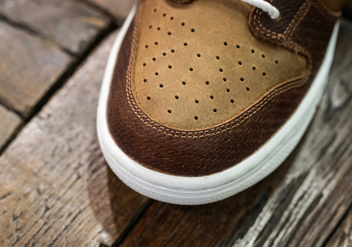 Nike Dunk Low Qs Paris Basketball Court Brown 4