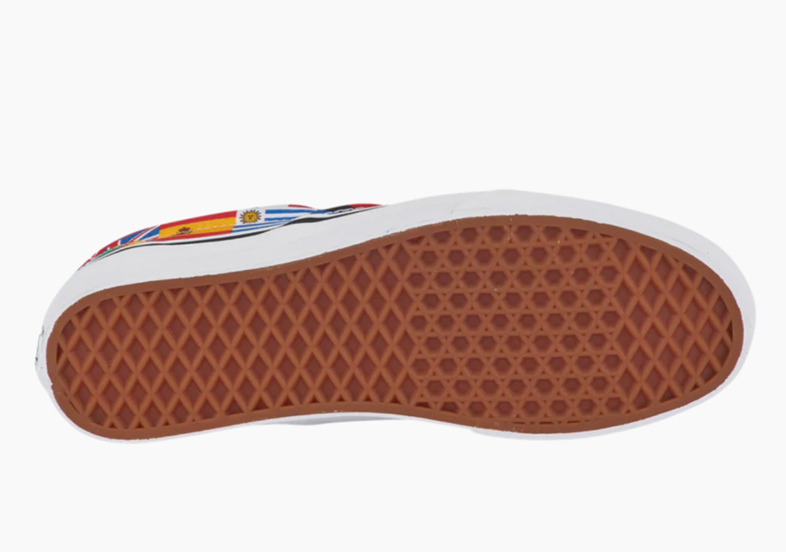 Vans Slip On Intl Flag 5