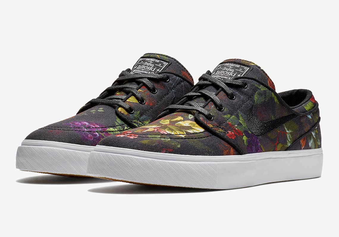A Bold Floral Print Comes To The Nike SB Janoski