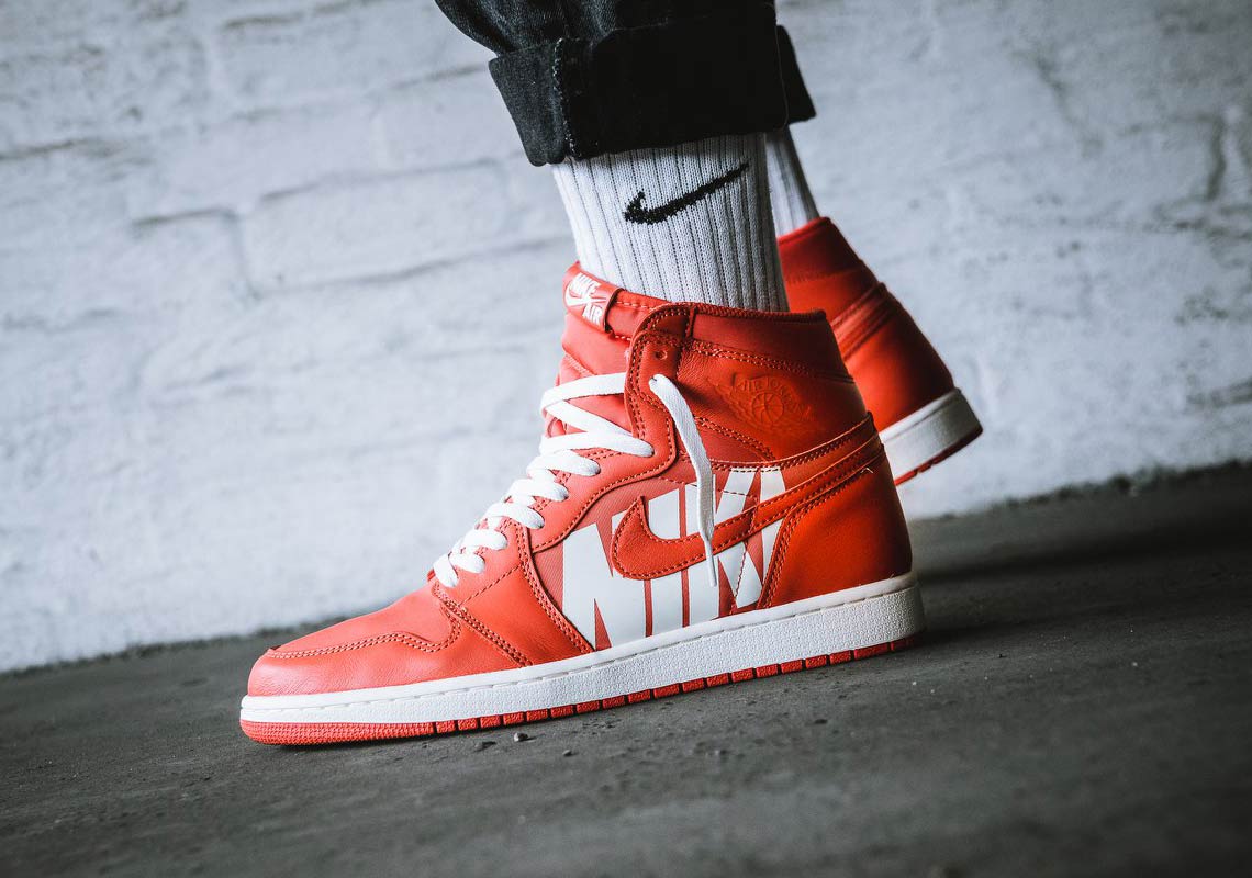 Air Jordan 1 Vintage Coral 555088 800 3