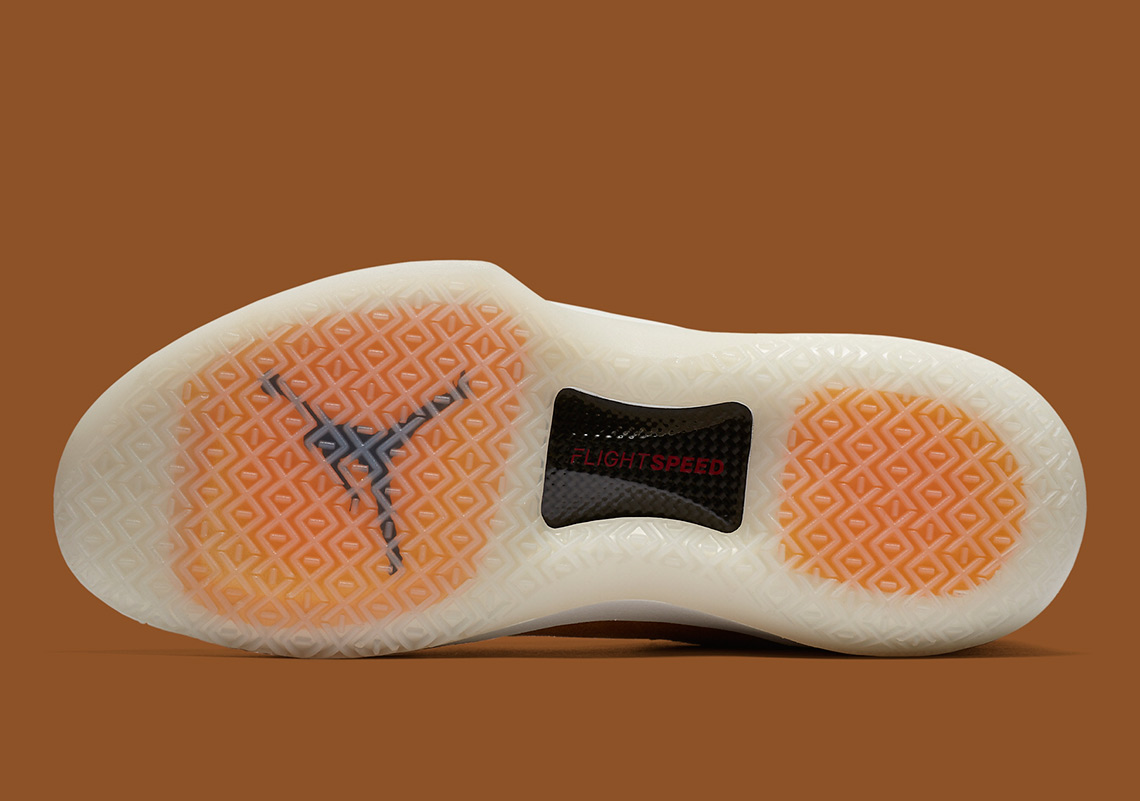 Air Jordan 32 Low Golden Harvest Metallic Gold Aa1256 700 3