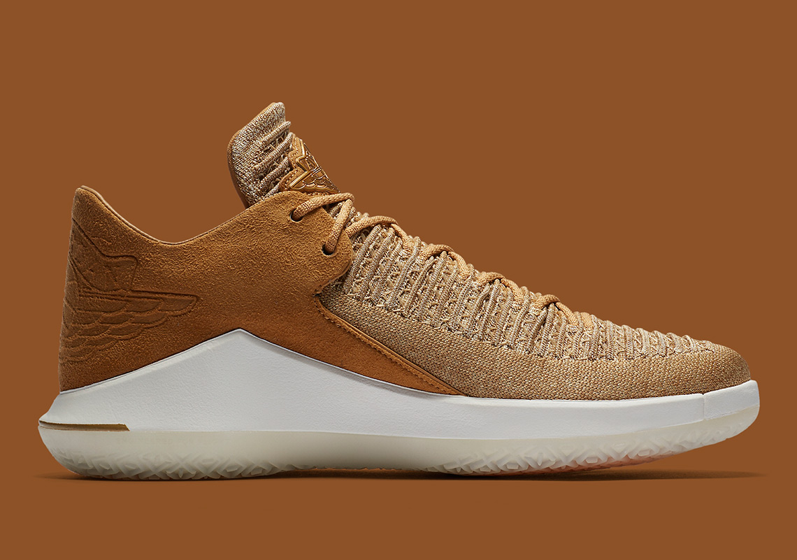 Air Jordan 32 Low Golden Harvest Metallic Gold Aa1256 700 6