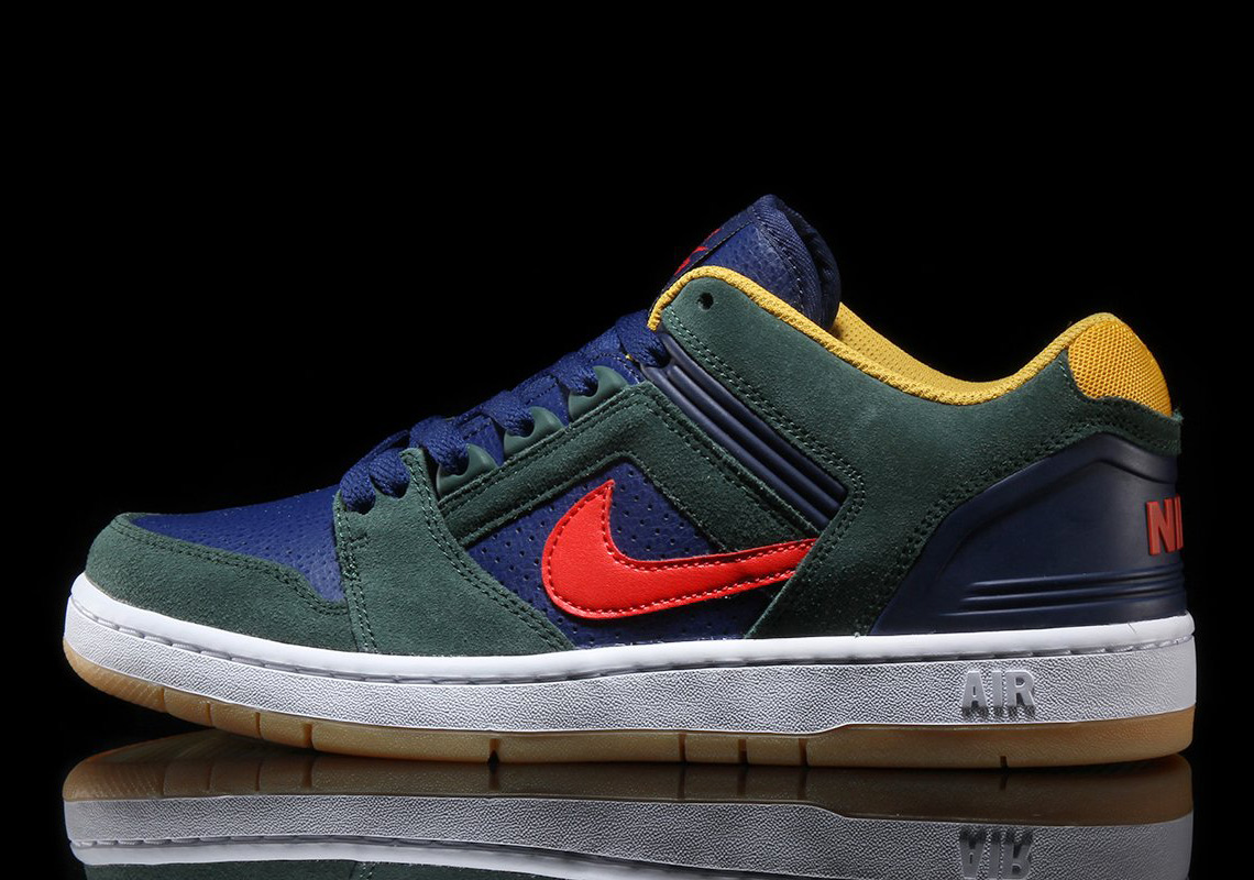 Nike Air Force 2 Rugby Ao0300 364 1