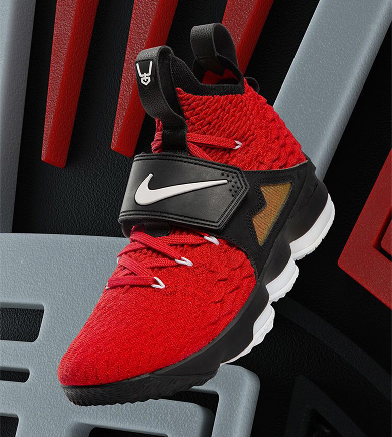 Nike Lebron 15 Diamond Turf Red 1