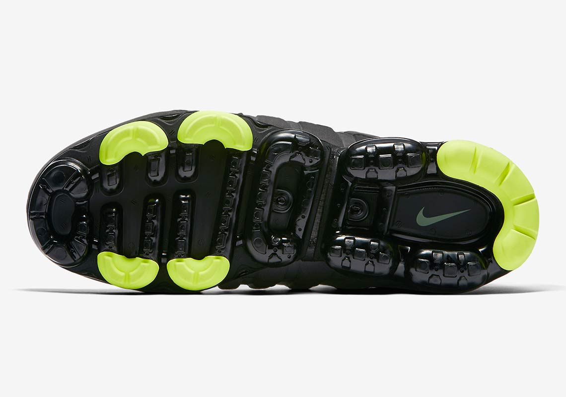 Nike Vapormax 95 Neon Aj7292 001 5