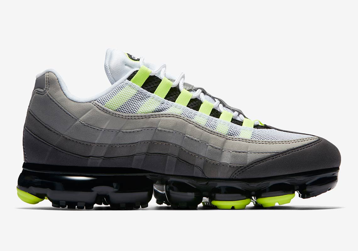Nike Vapormax 95 Neon Aj7292 001 6