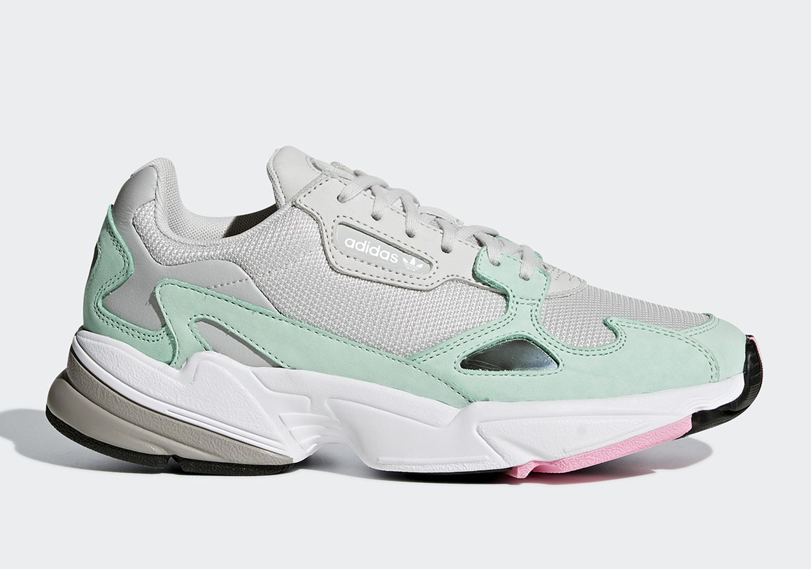 Adidas Falcon B28127