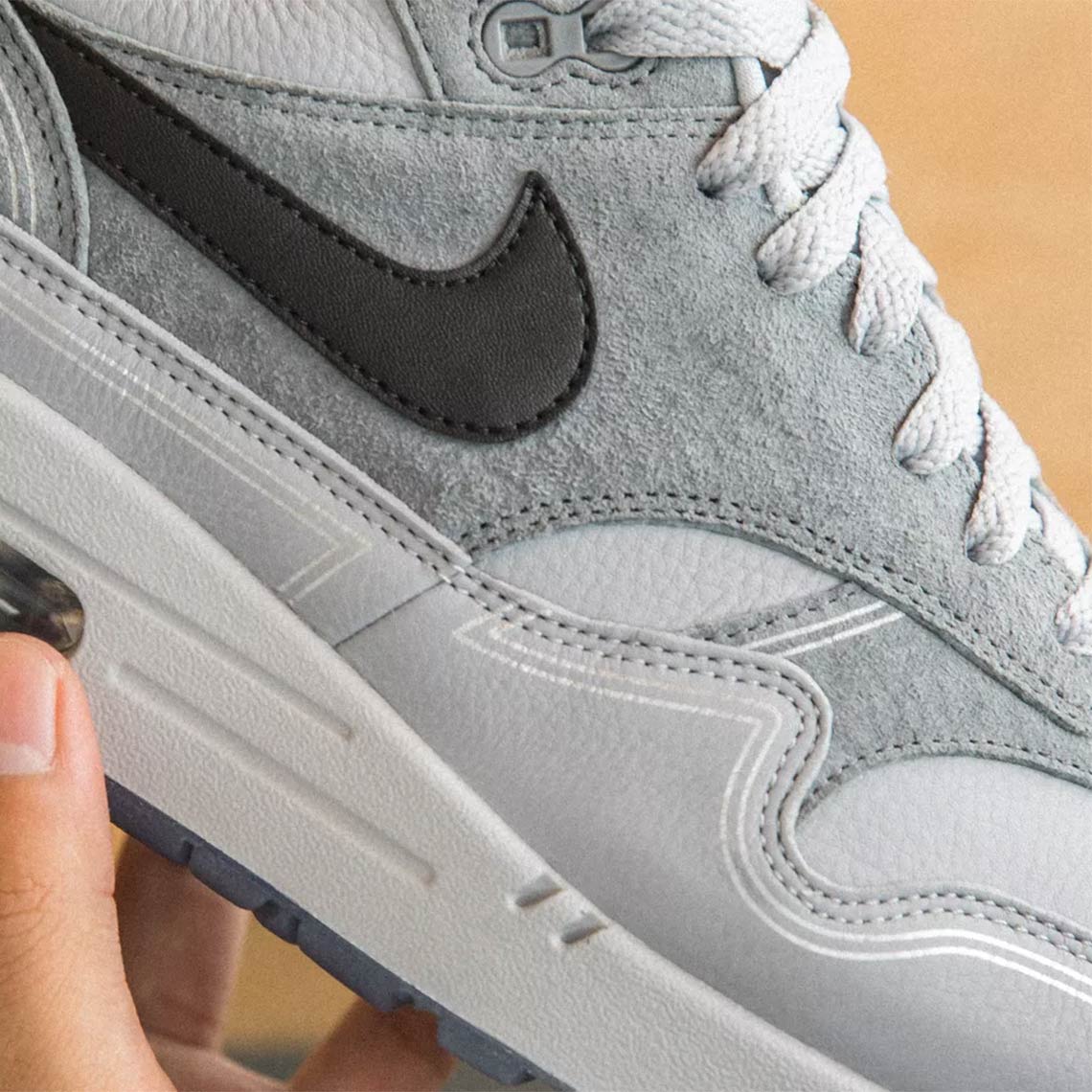 Nike Air Max 1 Centre Pompidou Day Night Pack 6