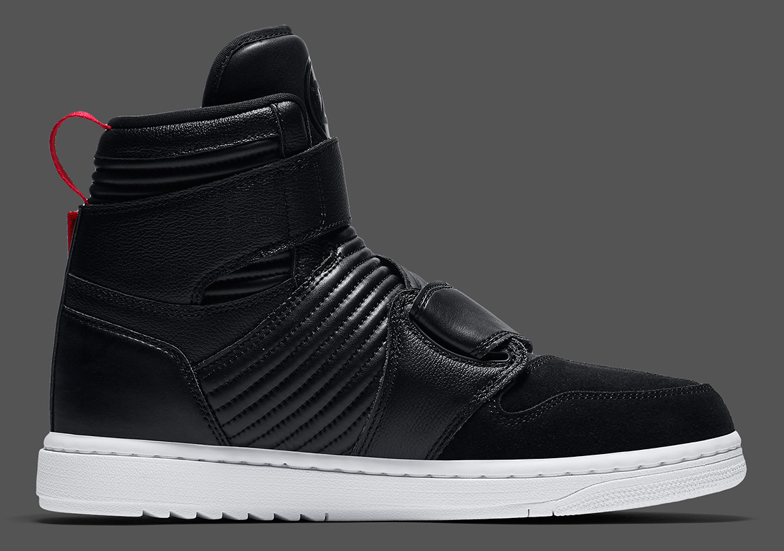 Air Jordan 1 Moto Black White At3146 001 3