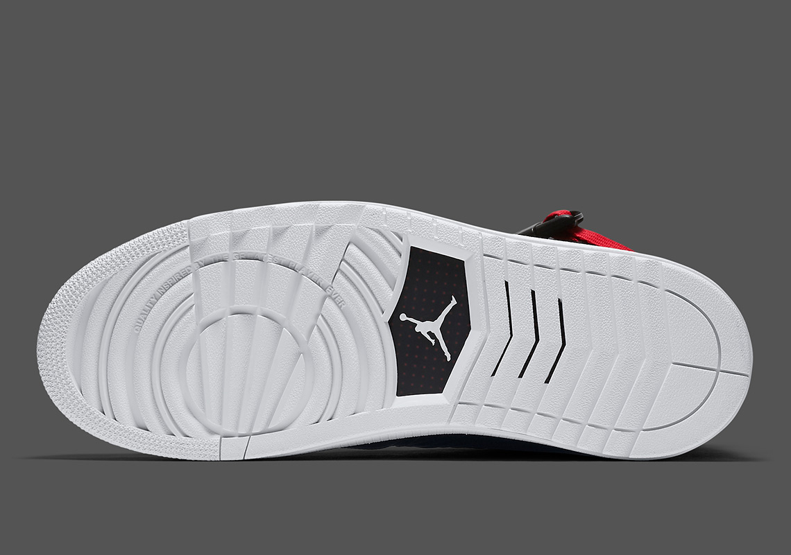 Air Jordan 1 Moto Black White At3146 001 4