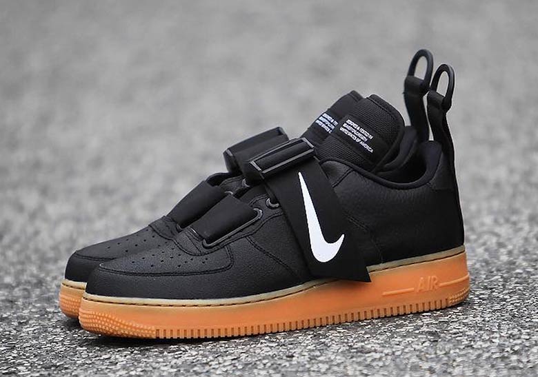 Nike Air Force 1 Utility Black Gum 2