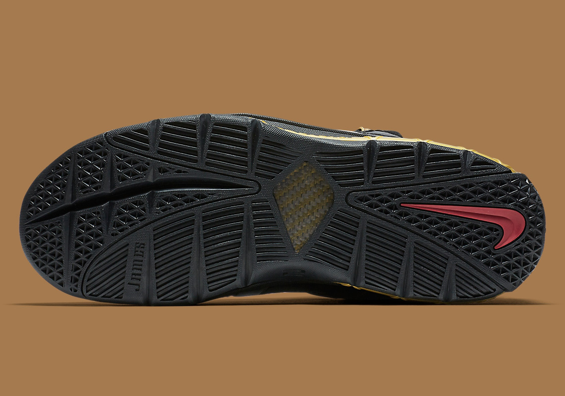 Nike Lebron 3 Black Gold Ao2434 001 1