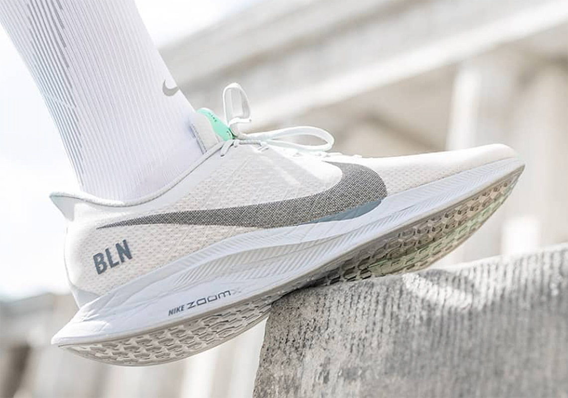 The Nike Zoom Pegasus Turbo Arrives in a Marathon-inspired "Berlin" Colorway
