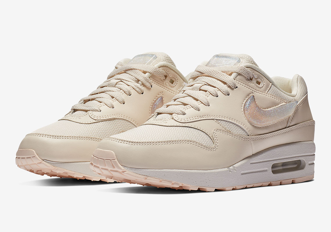 Nike Air Max Jewel At5248 100 3