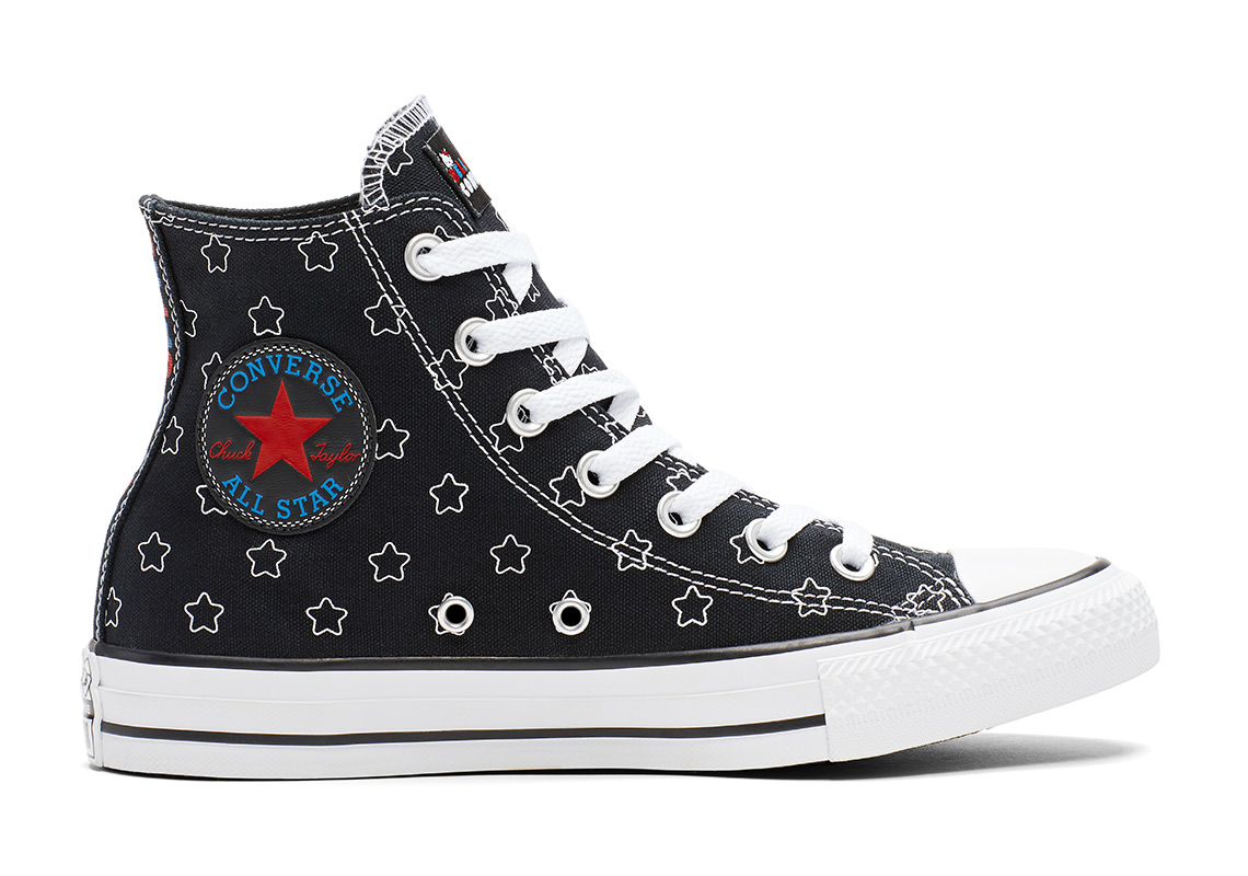 Hello Kitty Converse Holiday 3