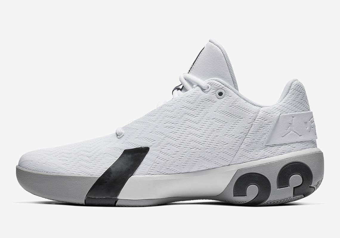 Jordan Ultra Fly 3 Low White Ao6224 100 4