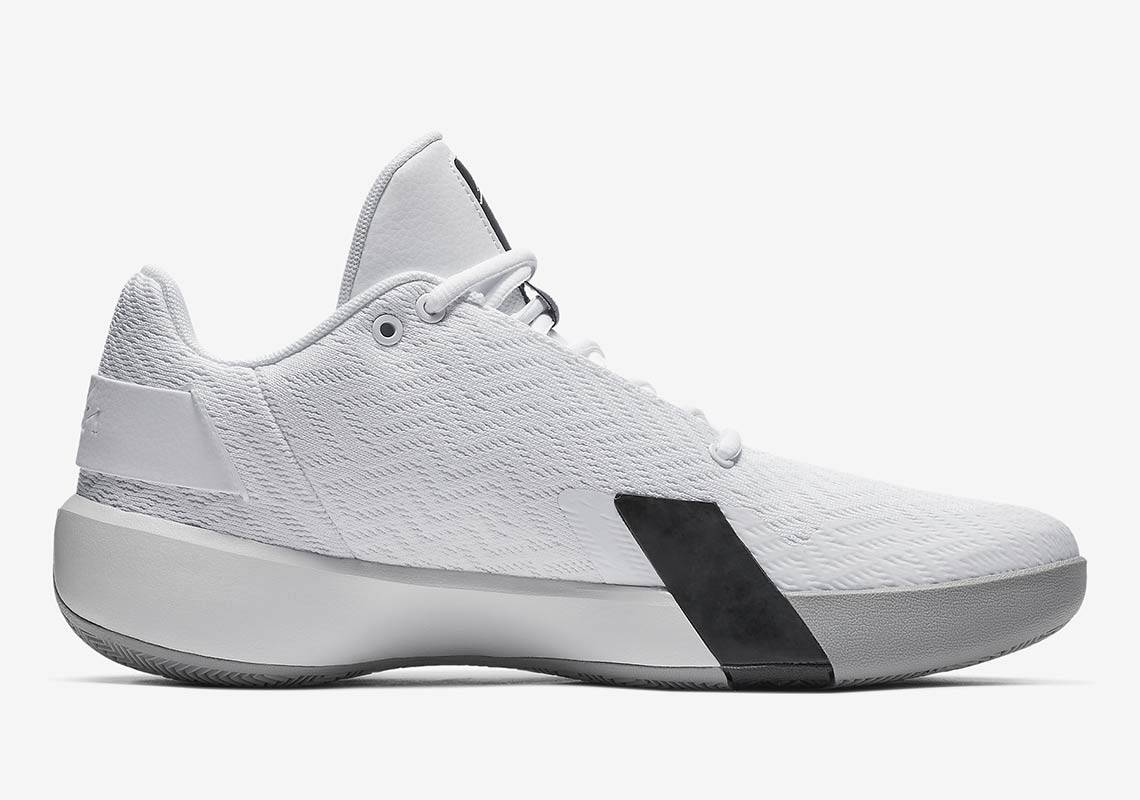 Jordan Ultra Fly 3 Low White Ao6224 100 5