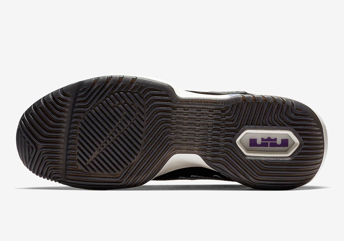 Nike Lebron Ambassador 11 Galaxy Ao2920 004 3