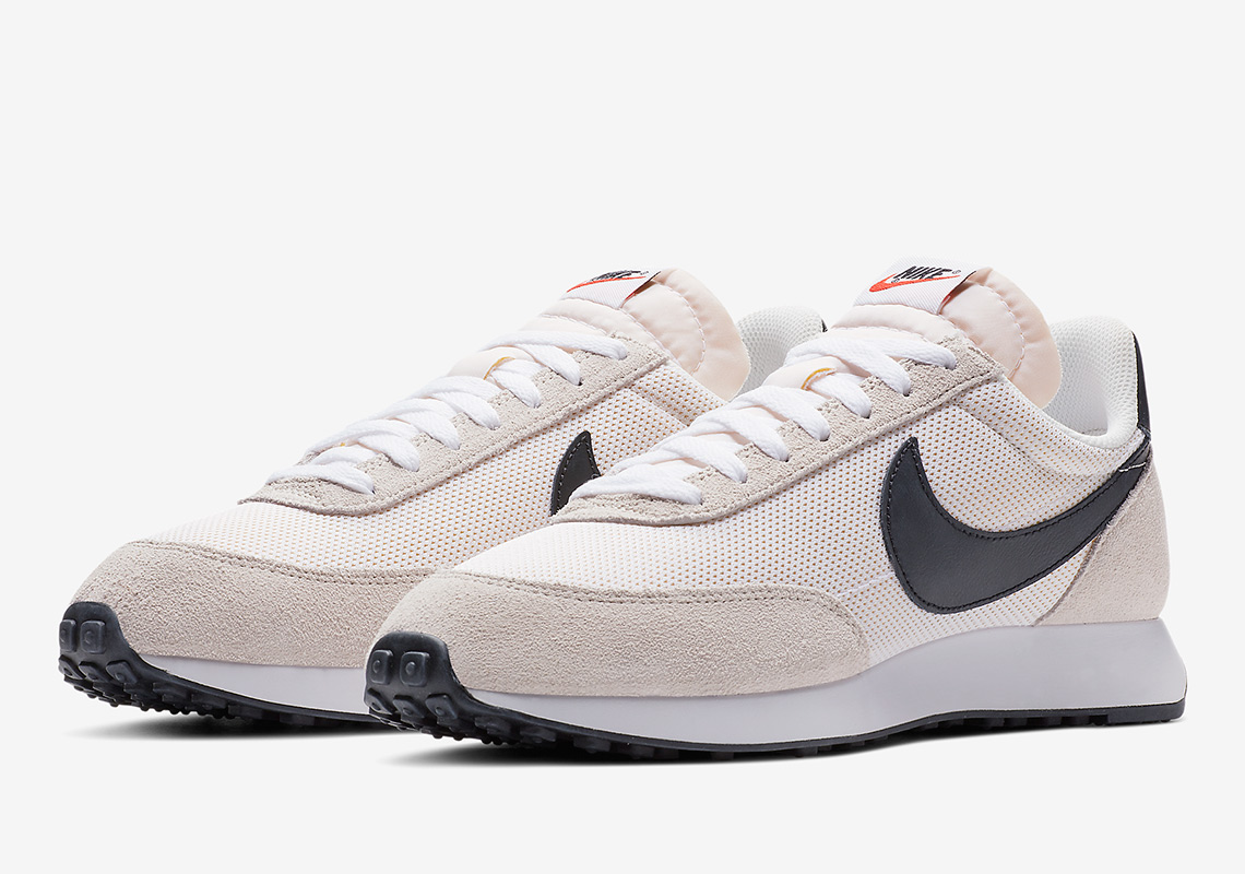 Nike Tailwind 487754 100 3