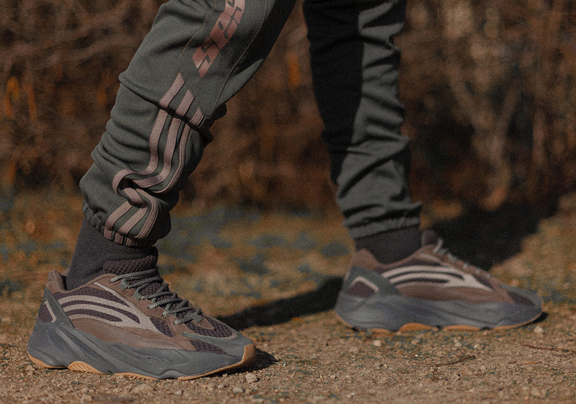 Adidas Yeezy 700 V2 Geode Release Info 5