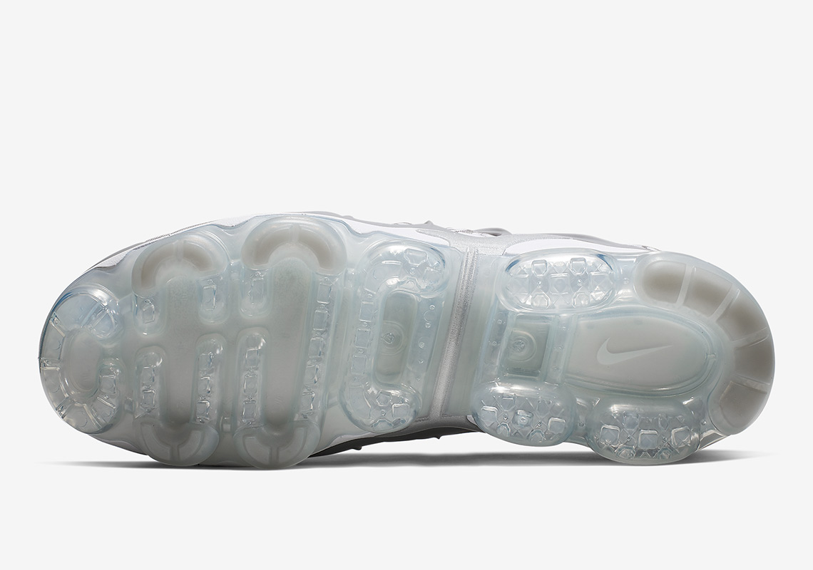 Nike Vapormax Plus 924453 106 4