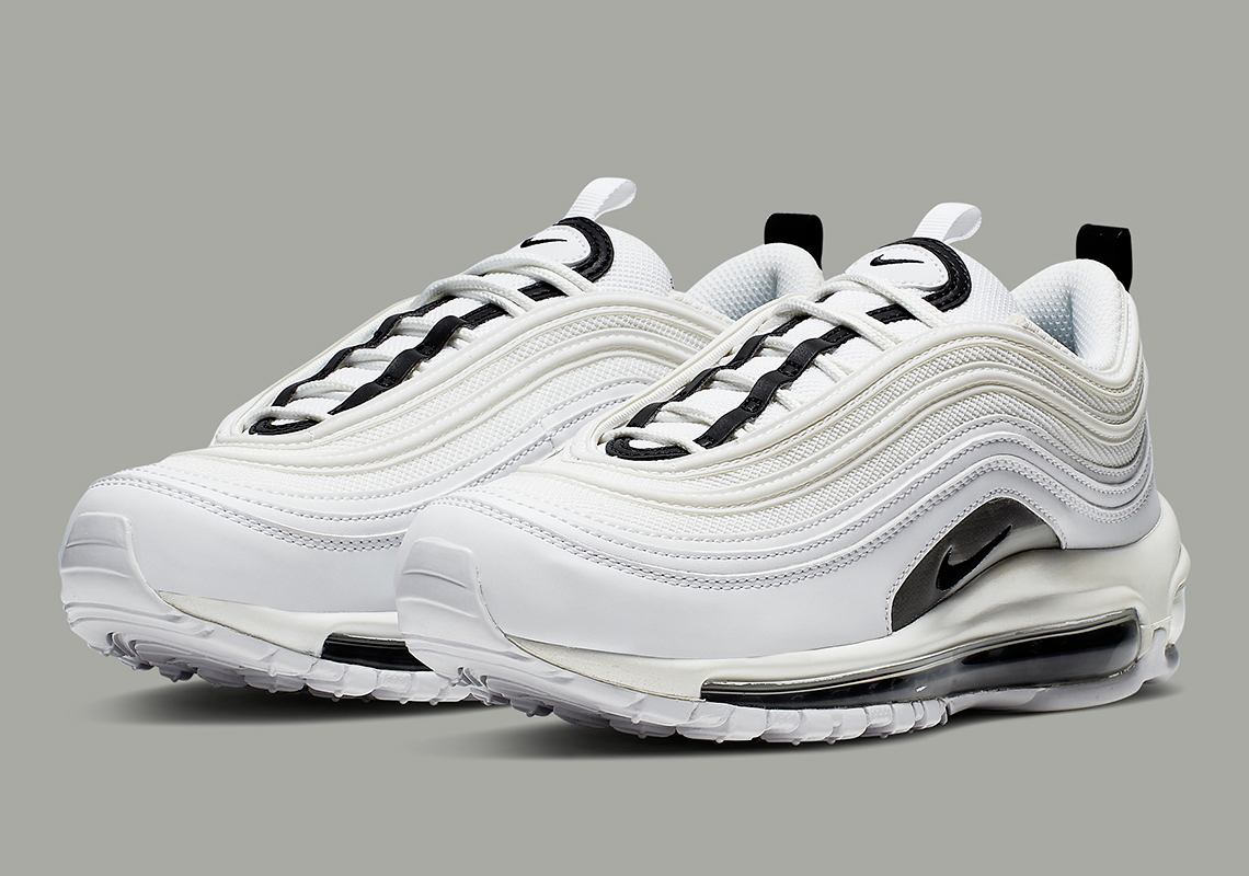 Nike Air Max 97 Womens White Silver Black 921733 103 4