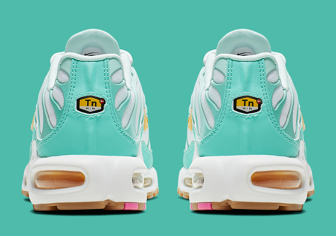 Nike Air Max Plus Womens Easter Cj9925 300 2