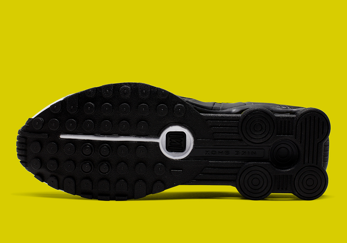 Nike Shox R4 Yellow White Black 104265 048 5