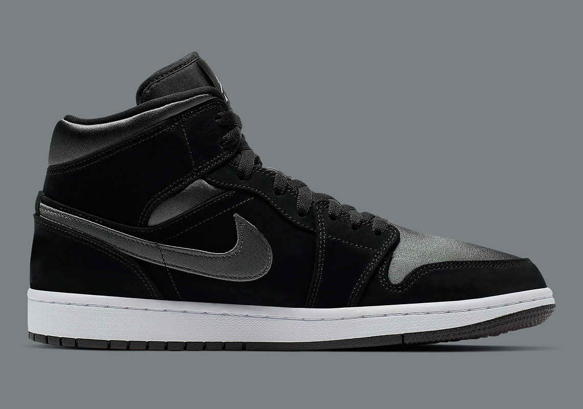 Air Jordan 1 Black Grey 852542 012 1