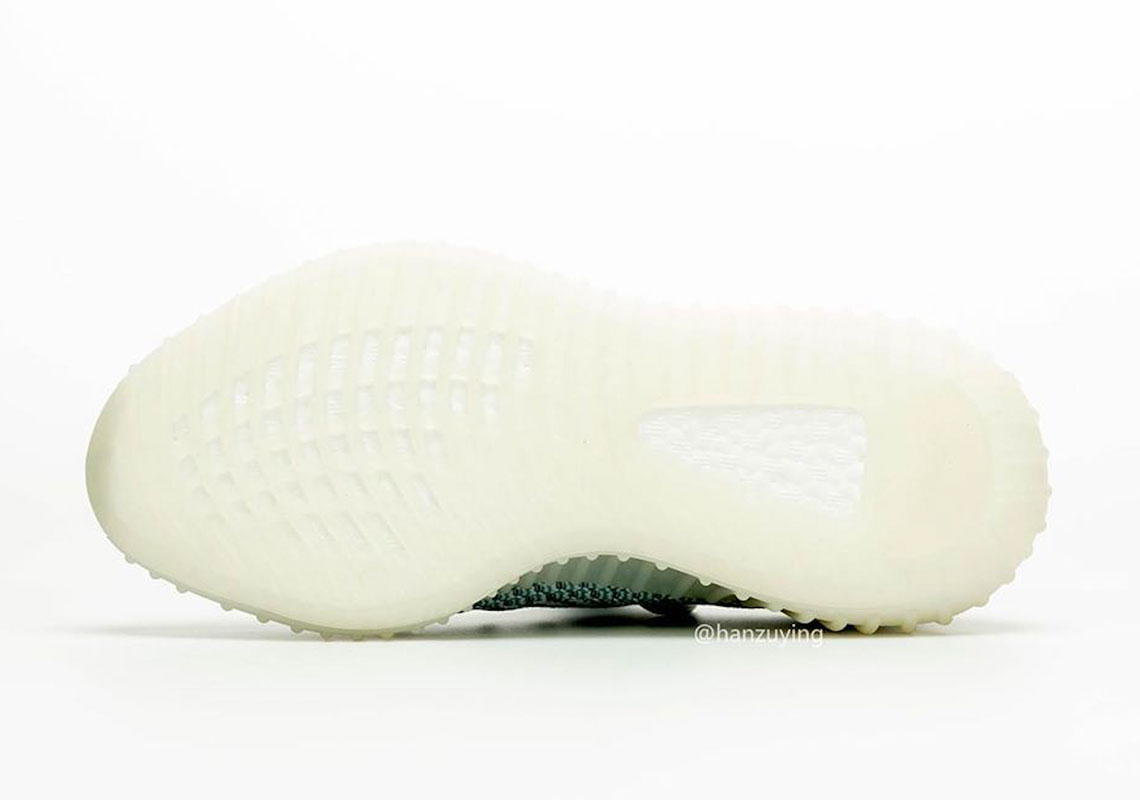 Yeezy 350 Cloud White 2