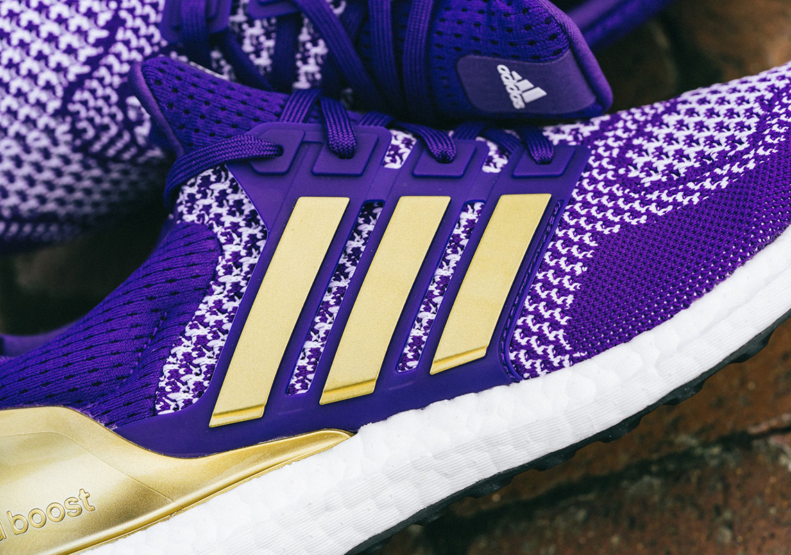 Adidas Ultra Boost 1 0 Washington Huskies 4