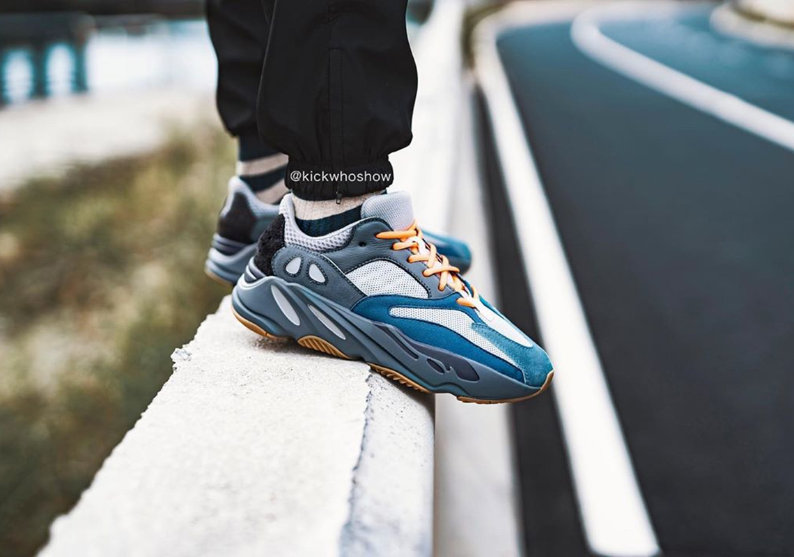 Adidas Yeezy Boost 700 Magnet 10