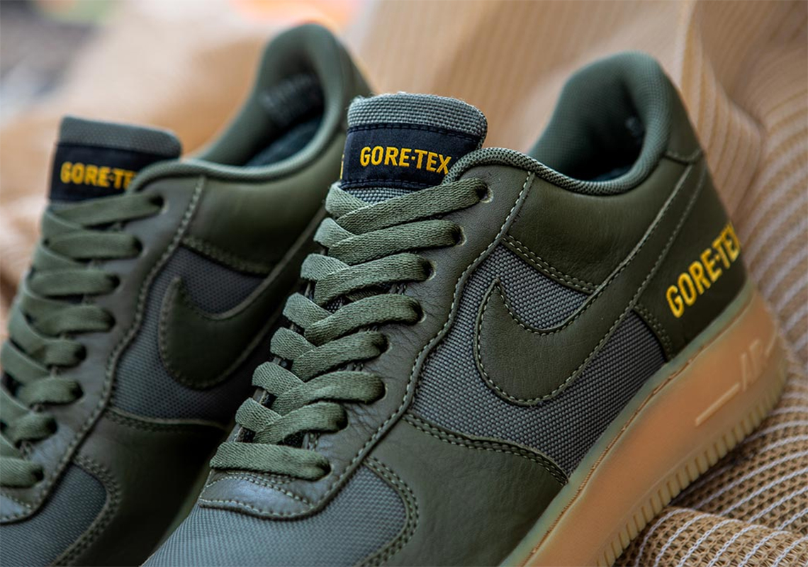 Nike Air Force 1 Low Goretex Dark Green Gum 1